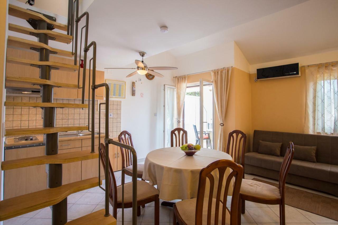 Apartment Smuljic فربوسكا المظهر الخارجي الصورة